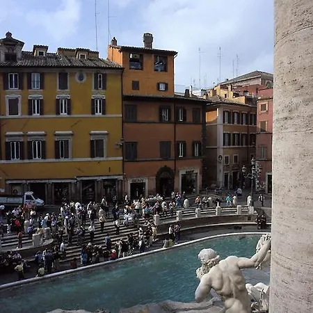 Fontana 3* Roma