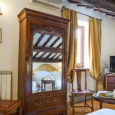Fontana Hotell Rom