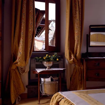 Hotell Fontana 3*