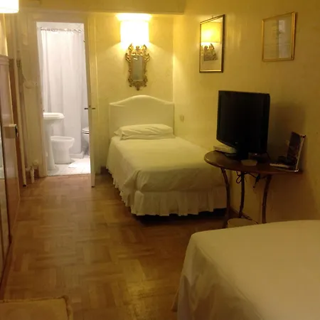 Fontana Hotel Řím