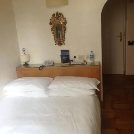 Fontana Hotel