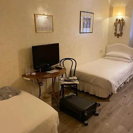 Hotel Fontana 3*