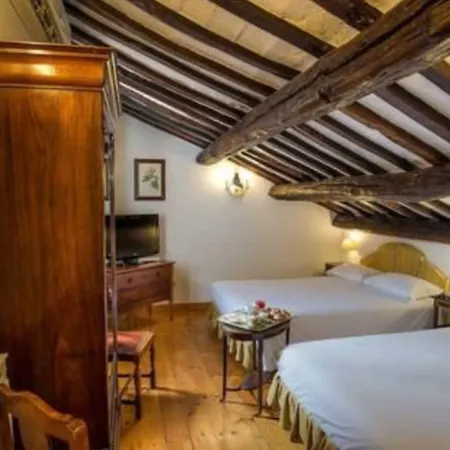 Fontana Hotel 3*