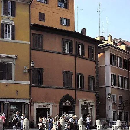 Fontana Hotel 3*