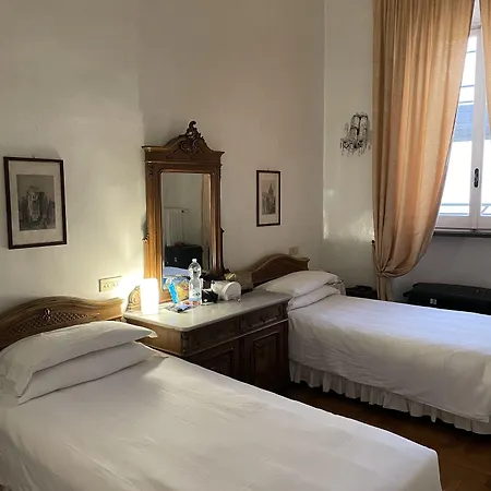 ホテル フォンタナ