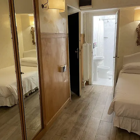 Fontana Hotel Rome