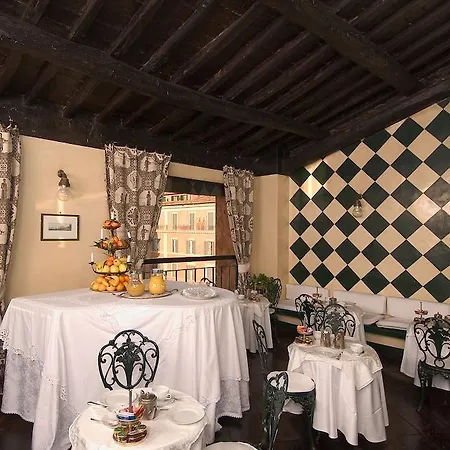 Fontana Hotel 3*