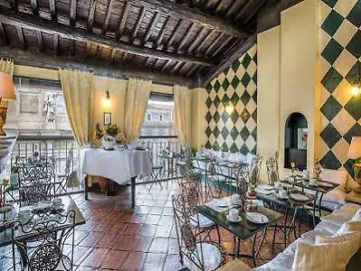 Fontana Hotel 3*