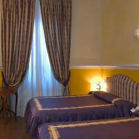 Fontana Hotel 3*